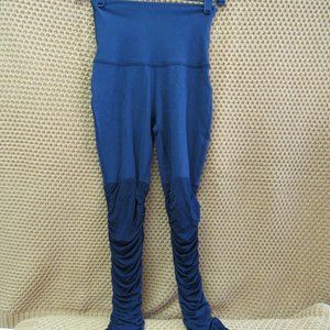 Beyond Yoga Black Leggings SMALL